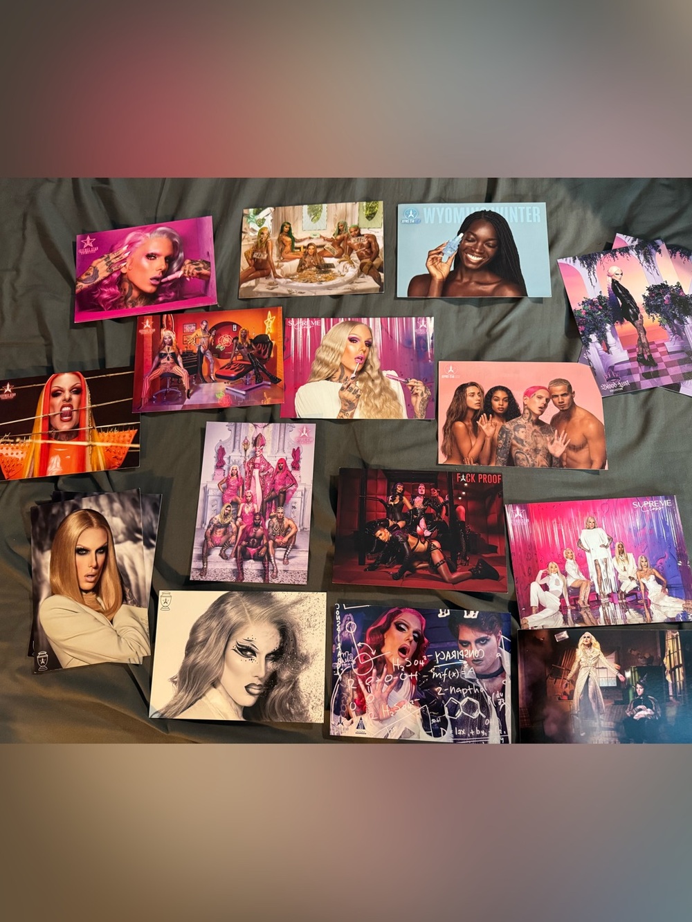 17 Jeffree Star Postcard lot